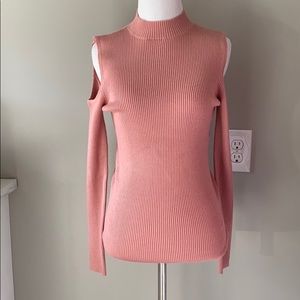 NWT cold shoulder ribbed sweater